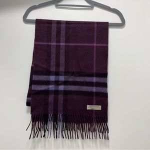 BURBERRY Authentic Classic Check 100% Cashmere Scarf.